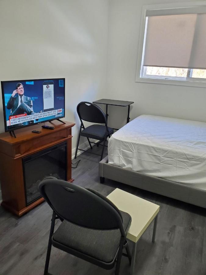 Maxwell Esabu Apartment Торонто Екстериор снимка