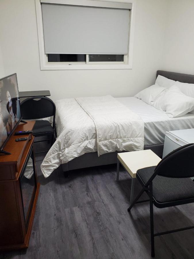 Maxwell Esabu Apartment Торонто Екстериор снимка